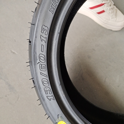 Heißes Motorradreifen 130 60 13 für Roller 130-60-13 6PR/8PR Geschwindigkeitsrate 150 km/h