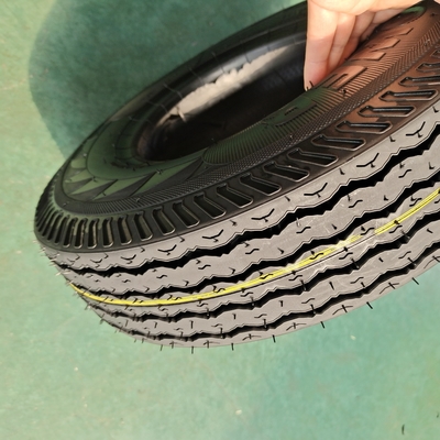 CEAT Reifen MRF 4008 Bajaj Reifen Tuk Tuk Reifen 4.00-8 Die perfekte Wahl für schwere Lasten