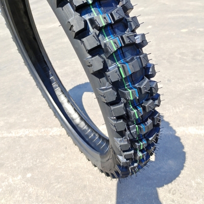 Offroad-Motorradreifen 3.00-21 für den Motocross-Rennsport Lieferzeit innerhalb von 25 Tagen
