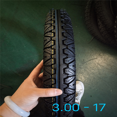 3.00-17 Super Run Motorradreifen mit tiefem Musterdesign und langlebigem Reifengehäuse