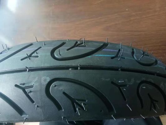 Top- 3.00-10/30010 Motorradreifen mit 6PR/8PR Ply Rating und 30%-55% Gummigehalt