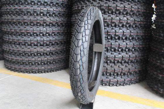 Gute 80/90-16 Taiwan Motorradreifen Rohrlos Ply Rate 6PR/8PR Belastung QTY/40'HQ 13000PCS