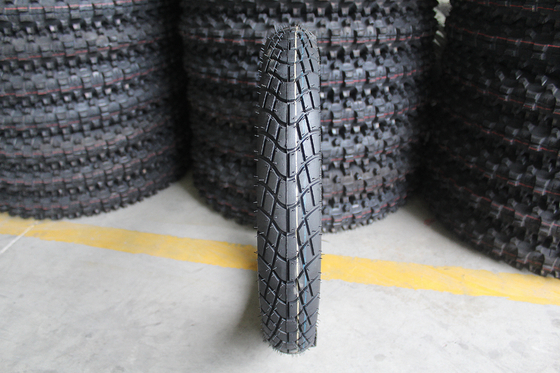 Gute 80/90-16 Taiwan Motorradreifen Rohrlos Ply Rate 6PR/8PR Belastung QTY/40'HQ 13000PCS