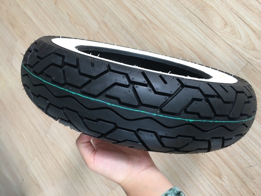 Qingdao-Hafen-Ladung 350-10 Elektroroller-Reifen für Motorräder Rohrlose Reifen 10 Zoll