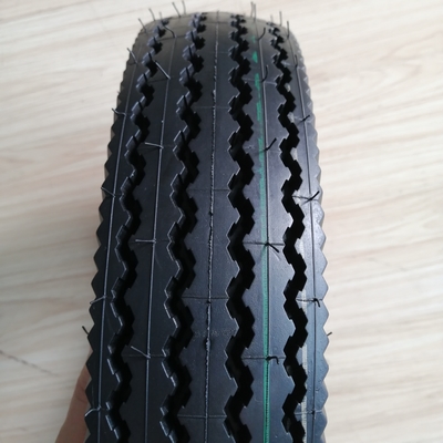 20000 KM Arbeitsdauer und 5000 Stück pro Tag Produktionskapazität für Motorradreifen 4,00-8