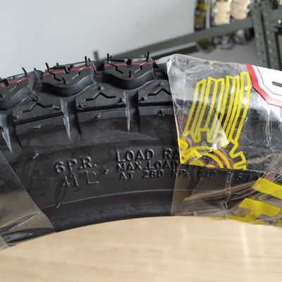 Maxxis 2.75-17 Motorradreifen mit 6 PR Ply Rating und 40% Gummigehalt