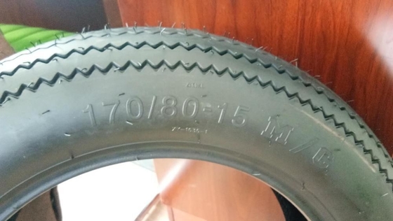 4.50-18 4.00-19 170/80-15 Motorradreifen für Harley mit einem Gewicht von 6,7 bis 9 kg und Reifengehäuse