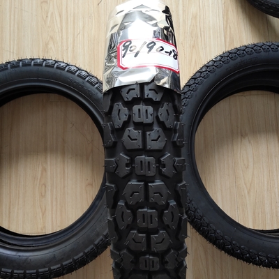 Gummi-Motorradreifen 90/90-18 mit 20000 KM Lebensdauer Lieferzeit innerhalb von 25 Tagen