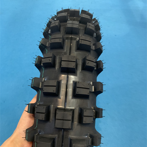 Ersetzen/Reparatur Zweck 120/90 18 Motorradreifen mit 10,5 Zugfestigkeit und weich