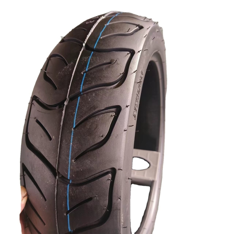Naturkautschuk Stahl Nylon Rohstoff 130/70-13 Motorradreifen für Zuverlässigkeit