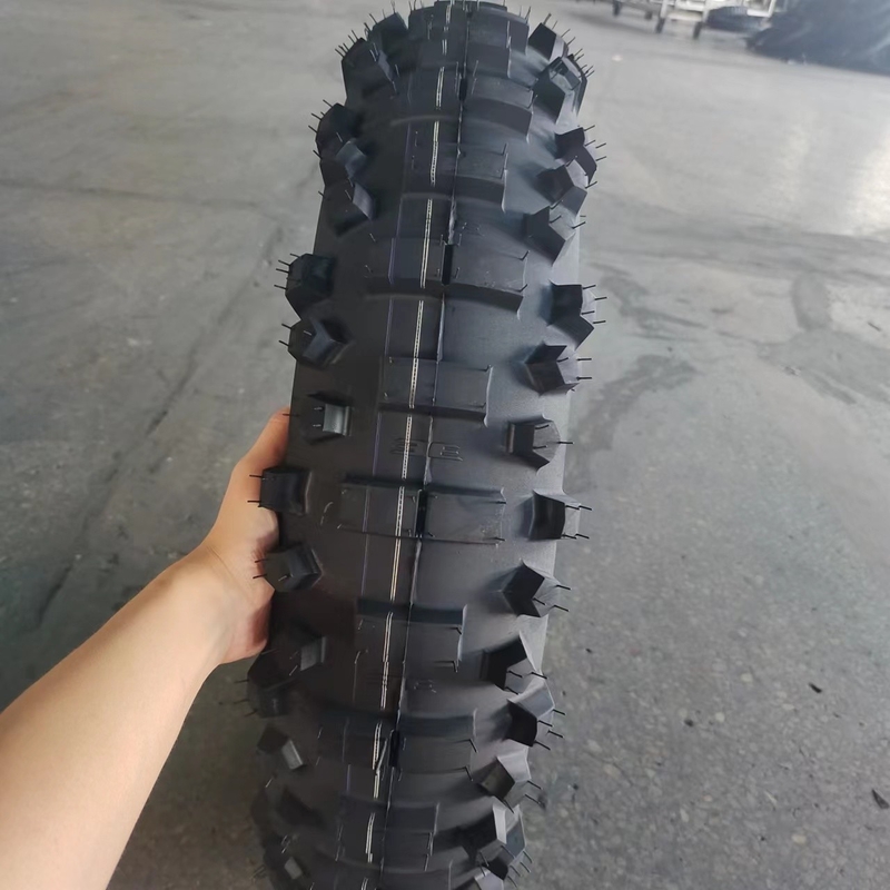 Lieferzeit Innerhalb von 25 Tagen 140/80-18 Soft Enduro Reifen mit 35%-55% Gummigehalt