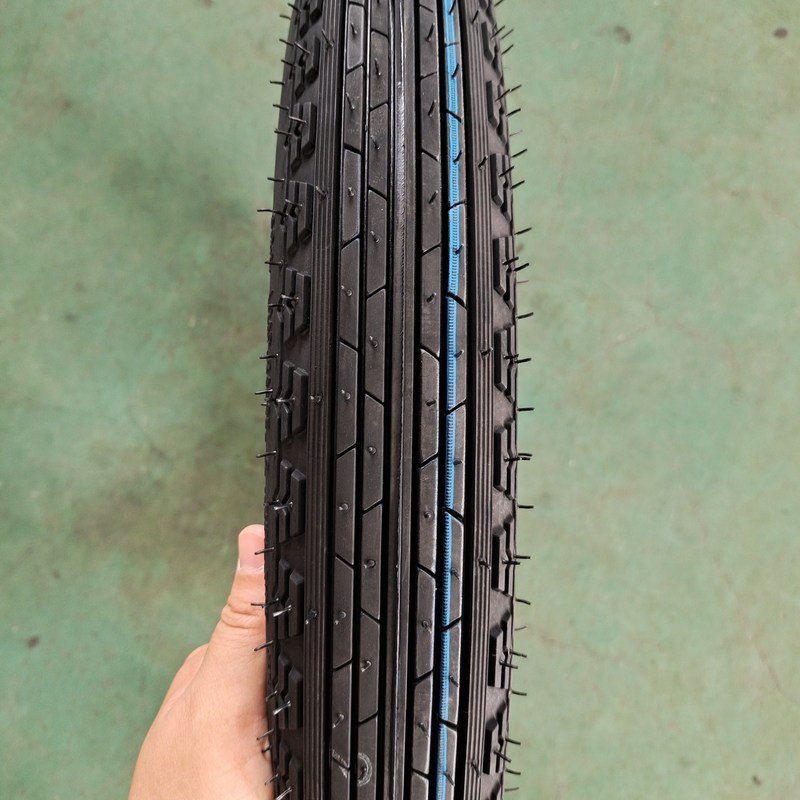 6pr/8pr Natur Gummi Stahl Nylon Motorradreifen 2,50-18 Beste