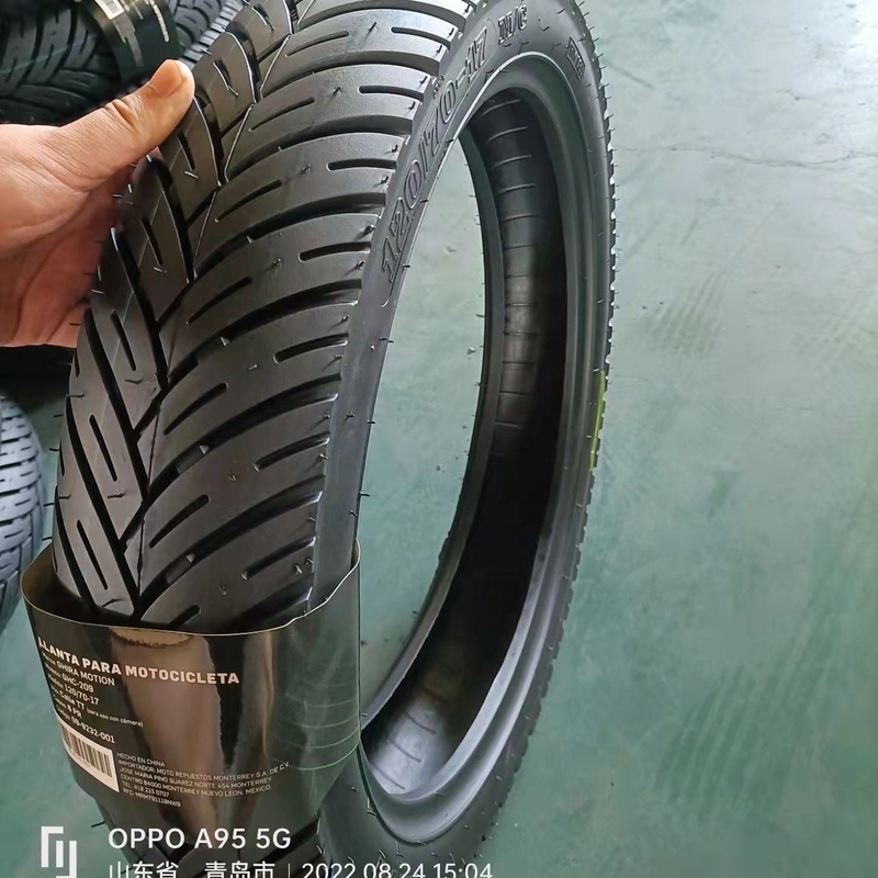 Motorradräder Reifen 120/70-17 Reifengehäuse und langlebige Ply-Bewertung mit Leistung