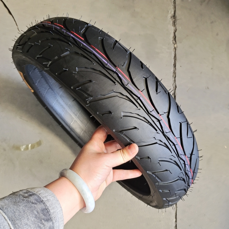 Natur Gummi Stahl Nylon Rohrloser Reifen Gehäuse für Motorrad 100/80-17 6PR Reifen Gut