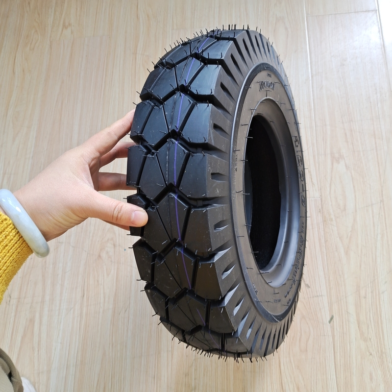 OEM akzeptable Motorradreifen Hochgeschwindigkeitsreifen 4.00-8 mit Naturgummi-Stahl-Nylon