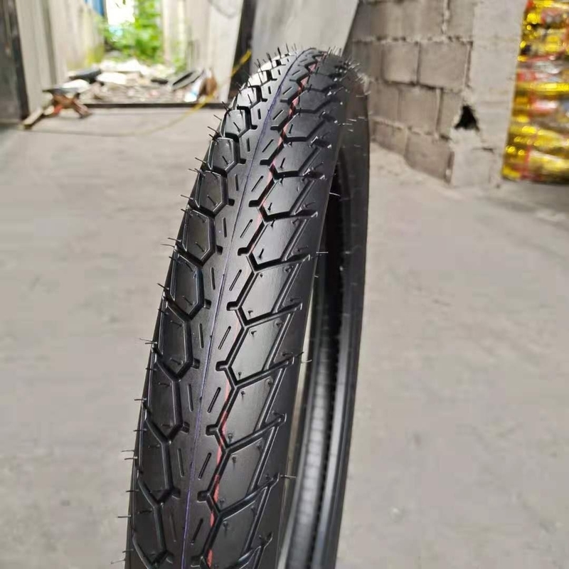 6pr/8pr Ply Rating Motorradreifen 70/100-17 60/100-17 TT Reifen für den Markt Kambodschas