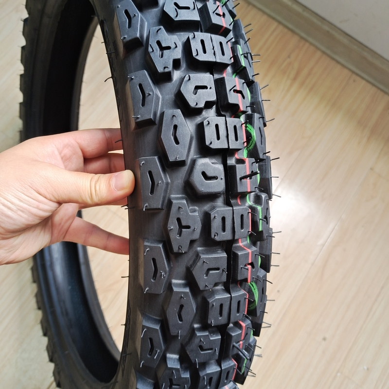 Erleben Sie eine unübertroffene Leistung mit Herschels Niederdruck-Motorradreifen und -Röhren