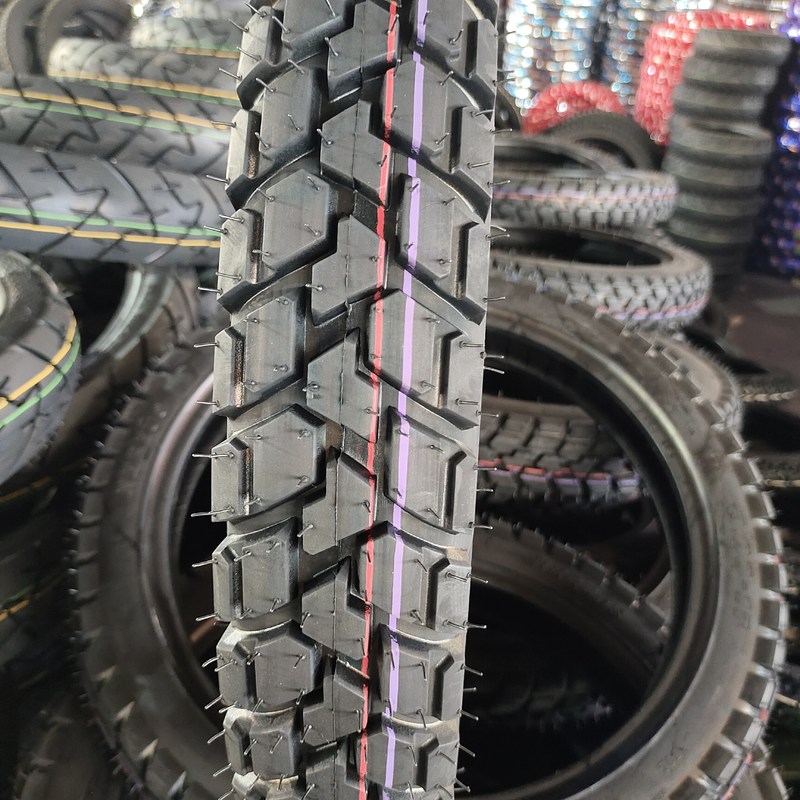 Erschwingliche Motorradräder und -reifen 110/90-17 TL für den afrikanischen Markt