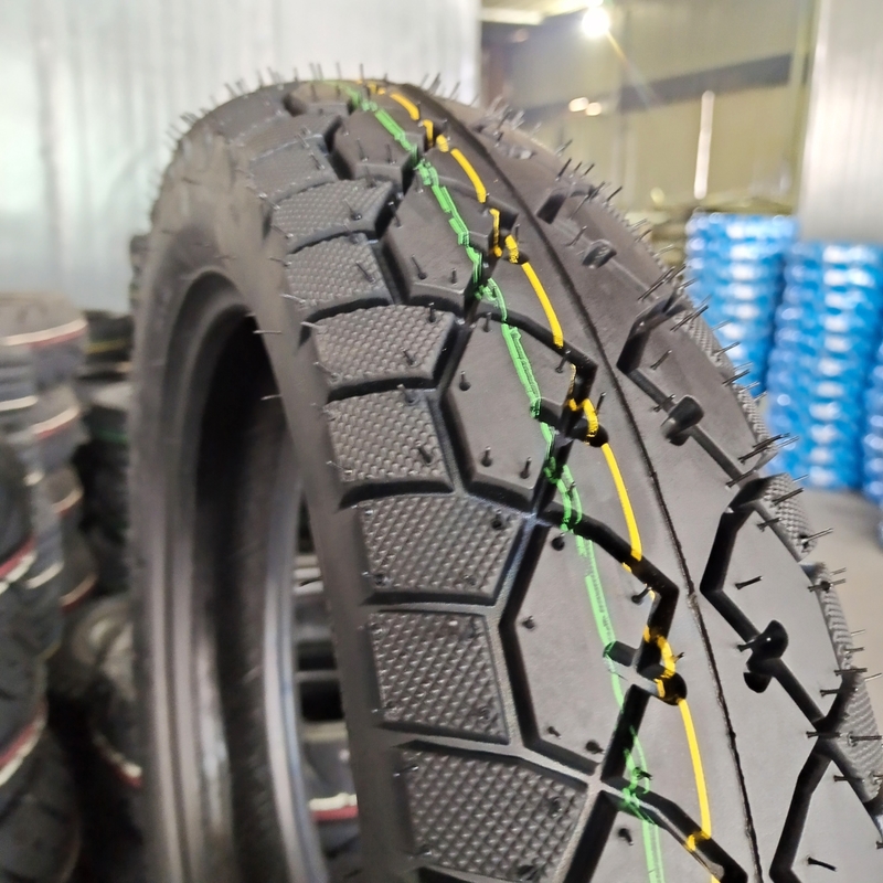 110/90-16 Motorradreifen TT TL mit 6PR/8PR Ply Rate und 150km/h Geschwindigkeit
