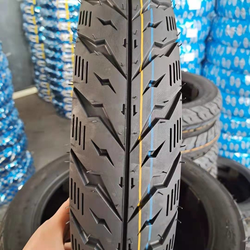 20000 KM Arbeitsleben Afrikanischer Markt Motorradreifen 100/70-14 für Ihre Fahrbedürfnisse