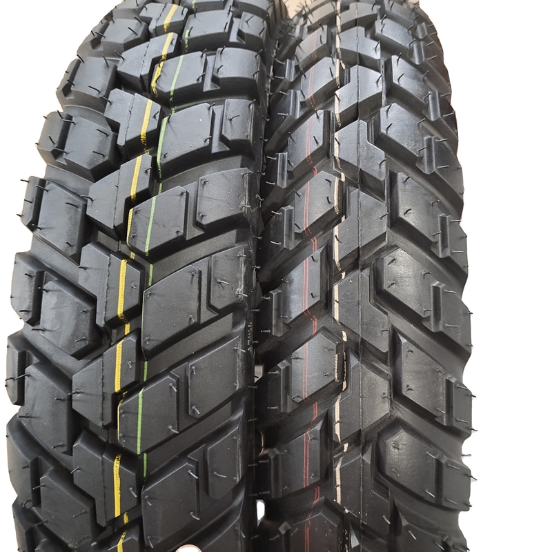 Motorradreifen 100/90-17 5000 Stück pro Tag Produktionskapazität und Lebensdauer 20000 KM